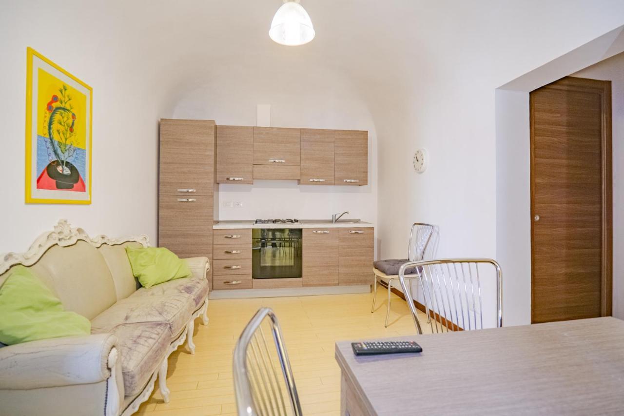 Castle Living Lägenhet CTA Exteriör bild